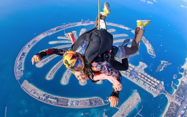 Dubai: Skydiving Experience By tripviz.com